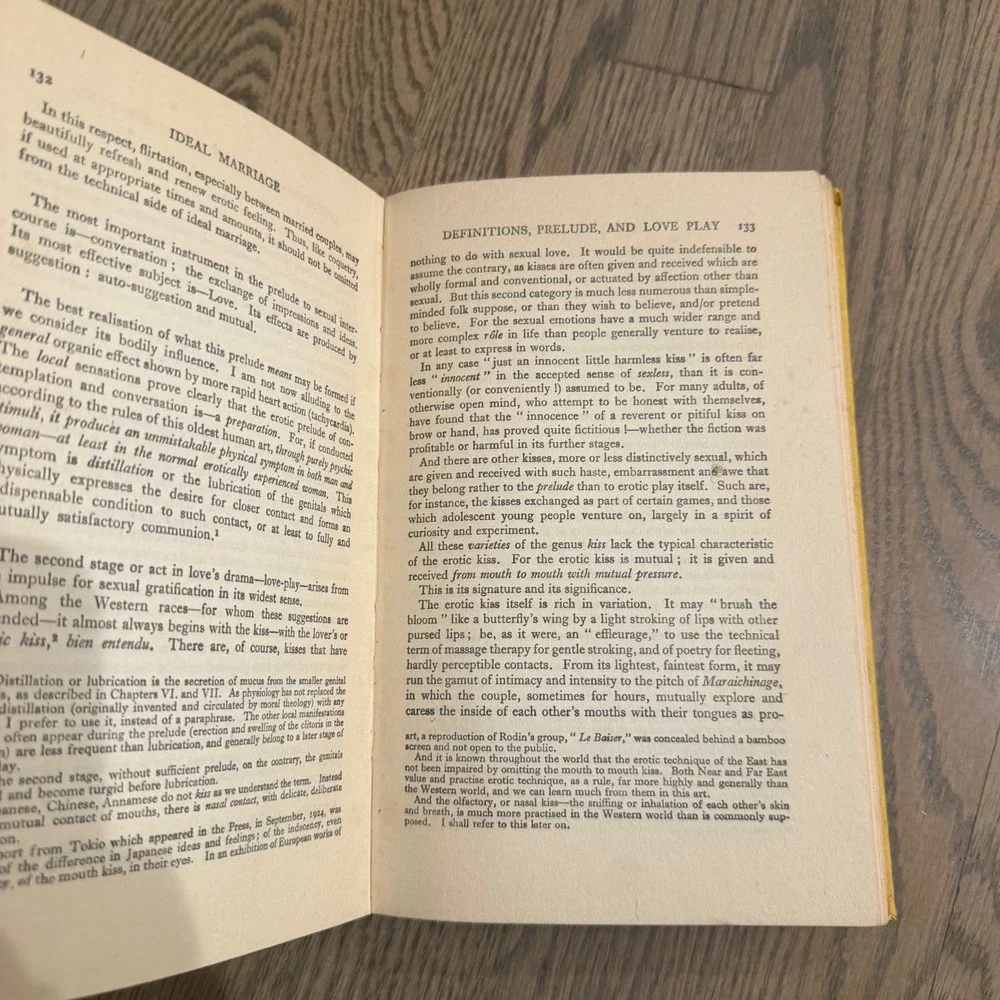 Ideal Marriage: Its Physiology and Technique Th. H. Van de Velde, M.D. HC